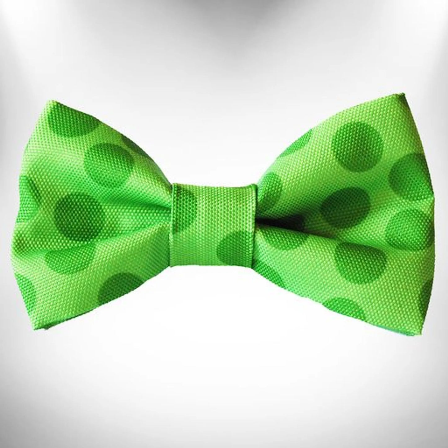 Polka Dot Dog - Monotone Bow Tie