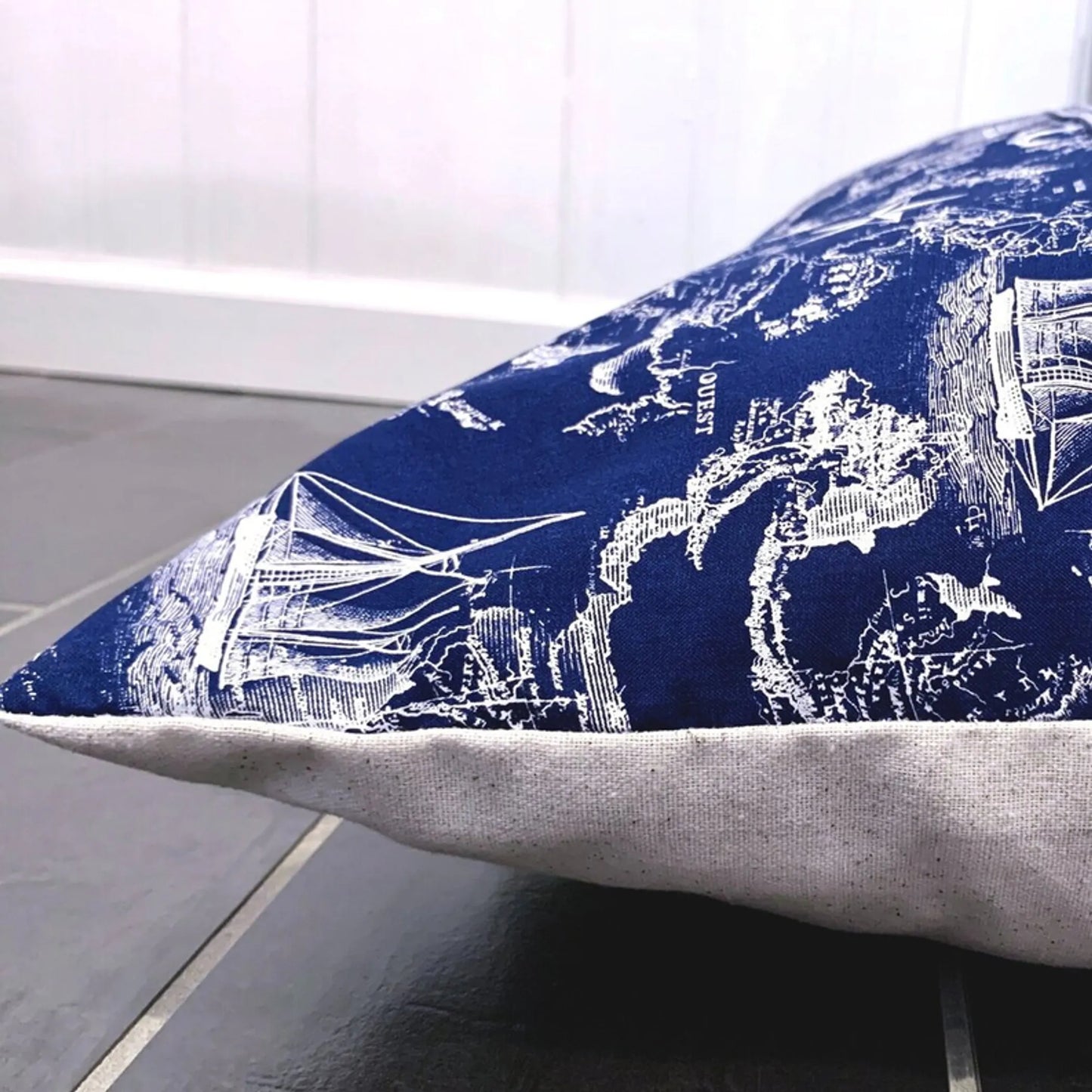 Carta Marina Navy Vintage Nautical Toile Duvet-style Dog Bed